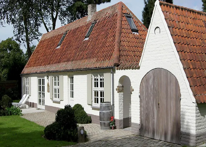 With 3 Bedrooms Koksijde